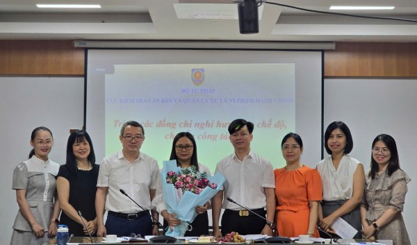 ​Cục KTVB&QLXLVPHC tổ chức gặp mặt, tri ân các công chức nghỉ hưu theo chế độ và chuyển công tác